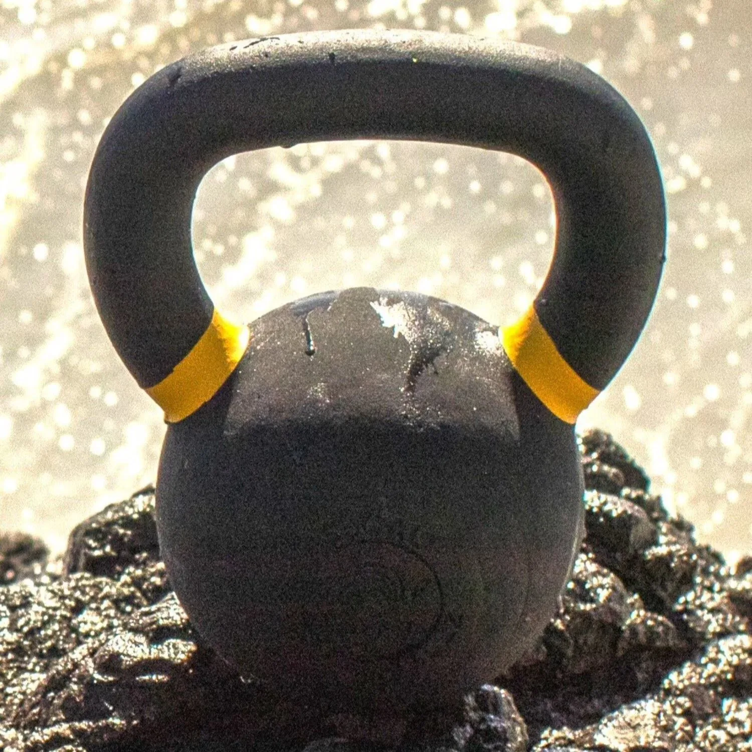 14. Rogue Kettlebell (Cast Iron) - 16 kg / 35 lb