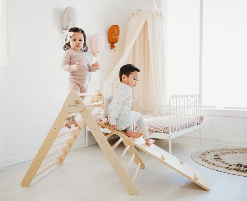 16. Piccalio Mini Climber Pikler Triangle