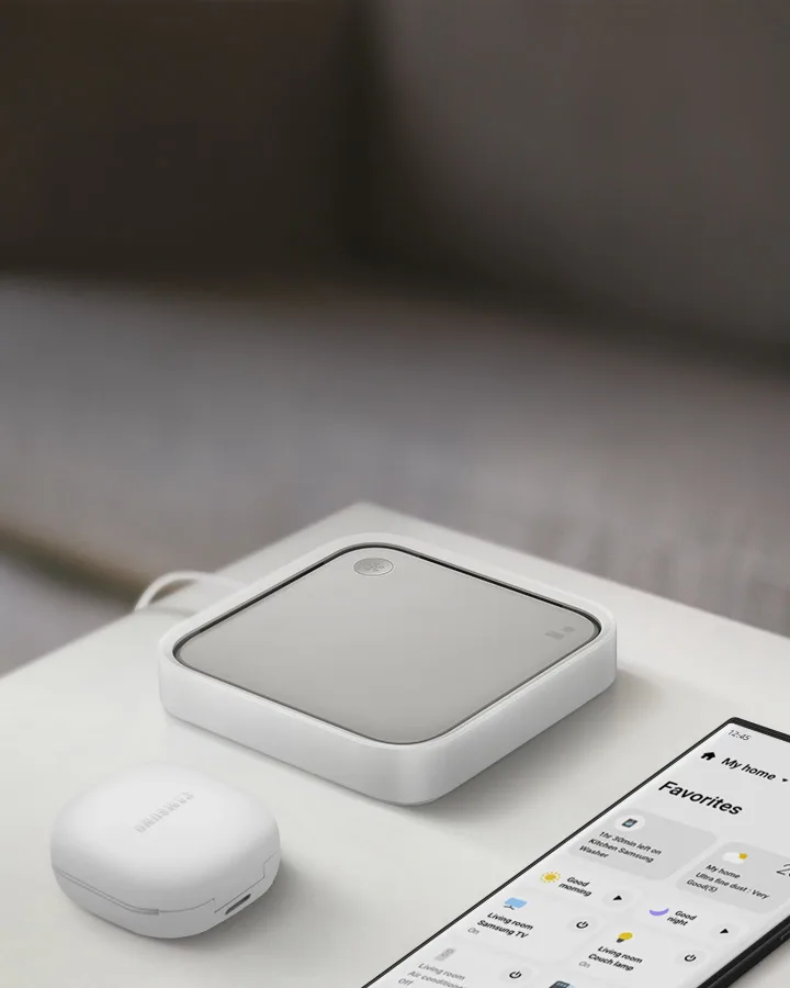 7. Samsung SmartThings Station