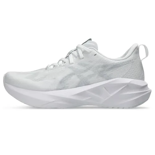 ASICS Novablast 5