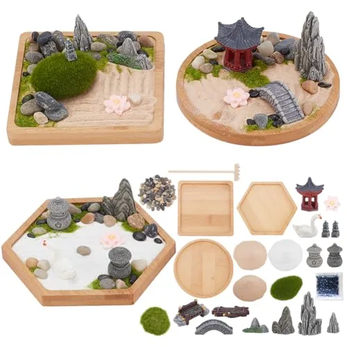 7. Kikkerland Desktop Mini Zen Garden