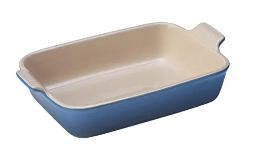 1. Le Creuset Heritage Stoneware Rectangular Dish (3.2 qt)
