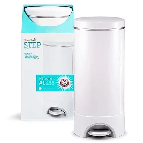 4. Munchkin Step Diaper Pail Powered by Arm & Hammer